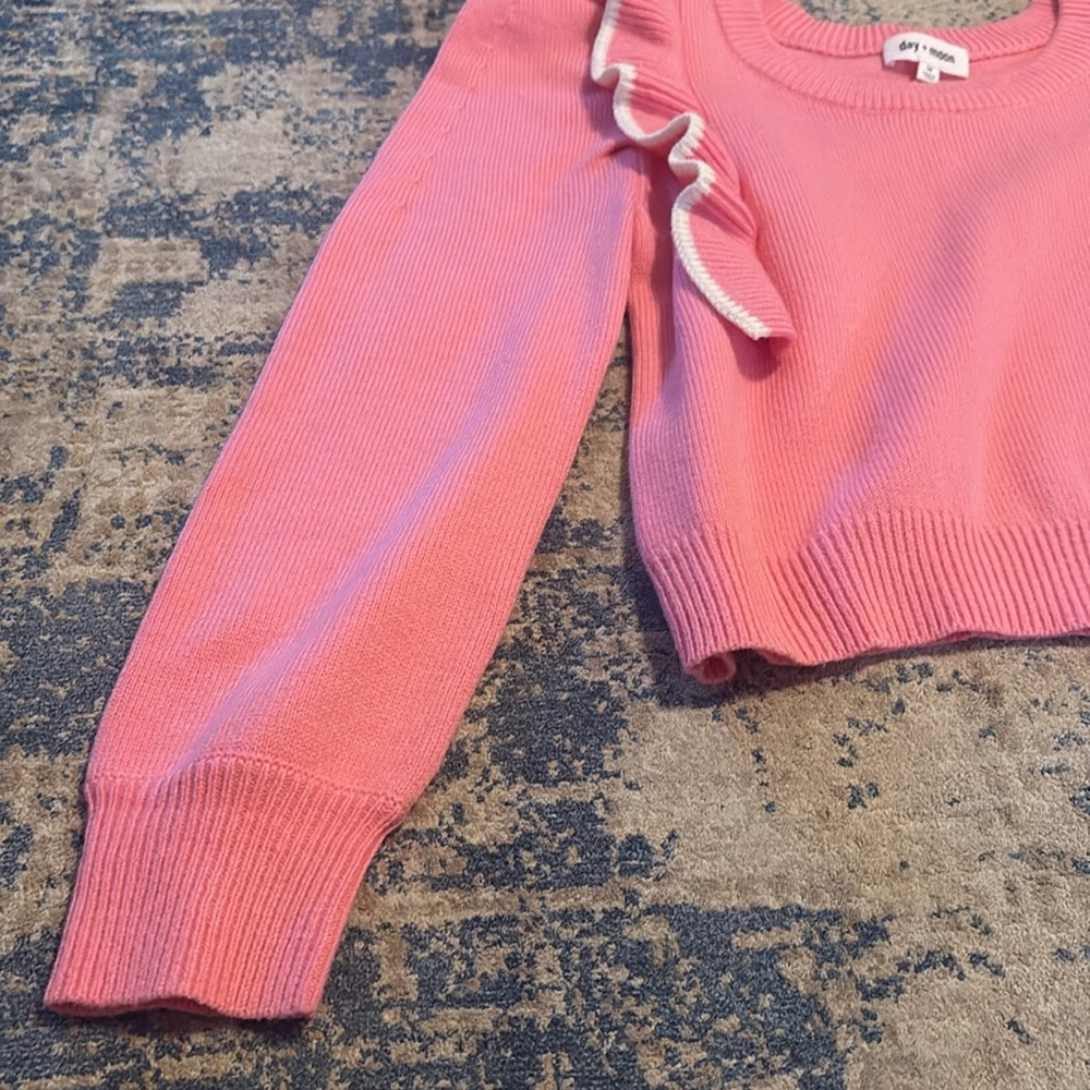 Day + Moon Ruffle Sweater M - Picture 5 of 7